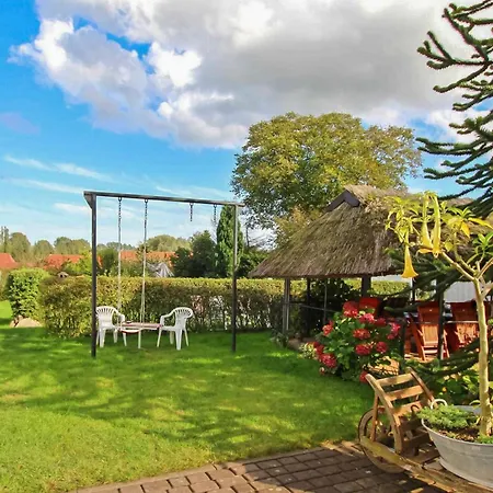 Garz Auf Ruegen Holiday home *